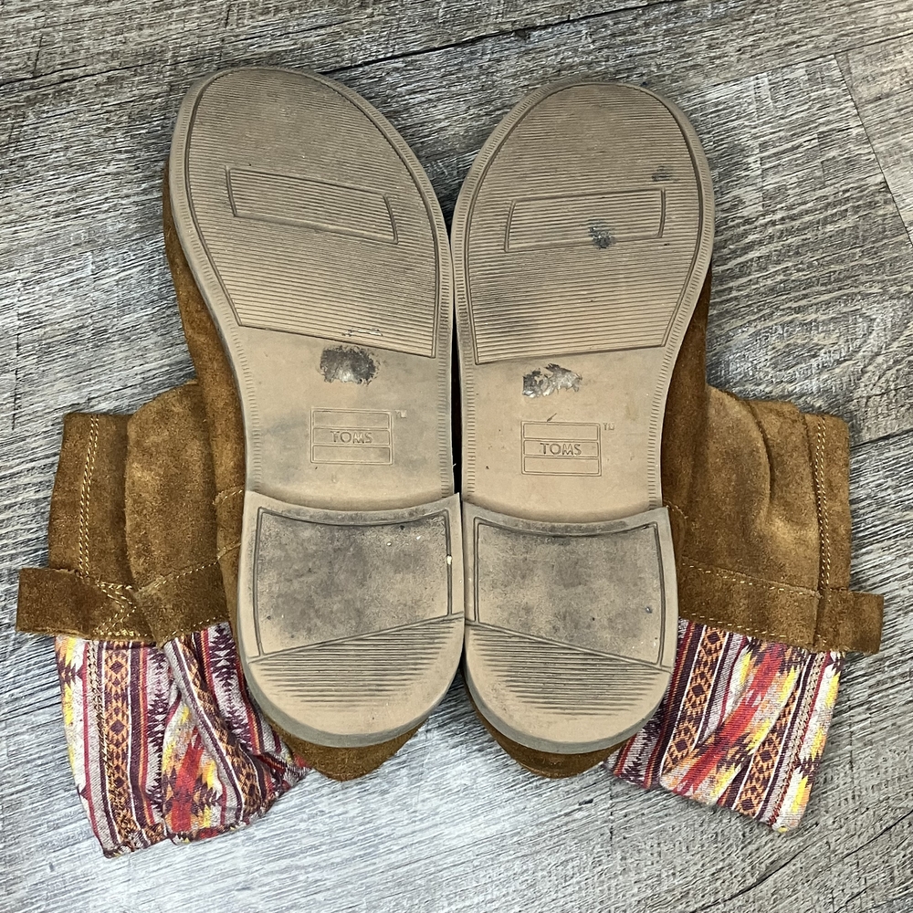 Toms Boots With Colorful Aztec Pattern - Picture 3 of 6